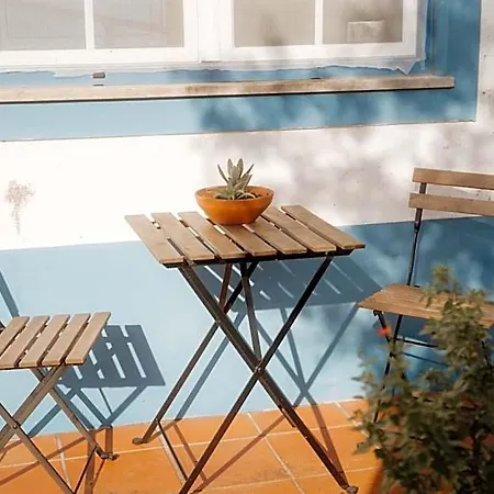 Nana House Ericeira - Yoga & Surf *