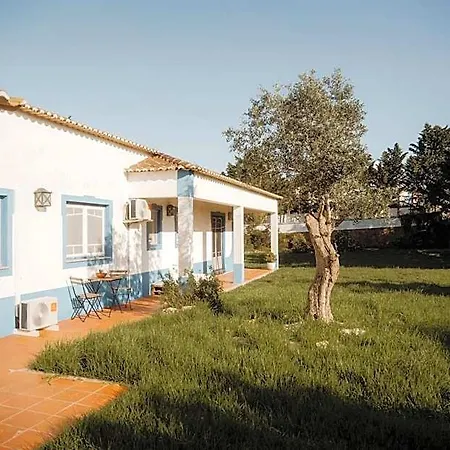 Nana House Ericeira - Yoga & Surf Μάφρα