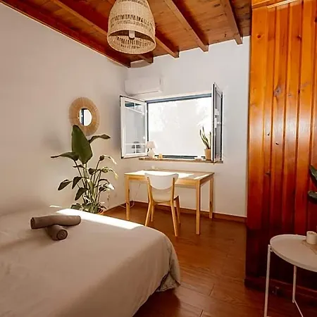 Nana House Ericeira - Yoga & Surf Ξενοδοχείο